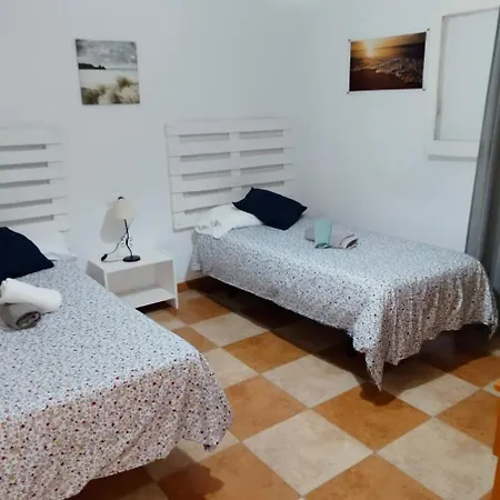 Puerto De Santa Maria Pensión *